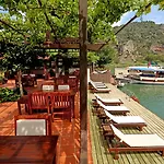 Guest house Midas