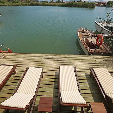 Guest house Midas