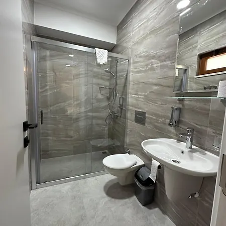Гостевой дом Midas 3*