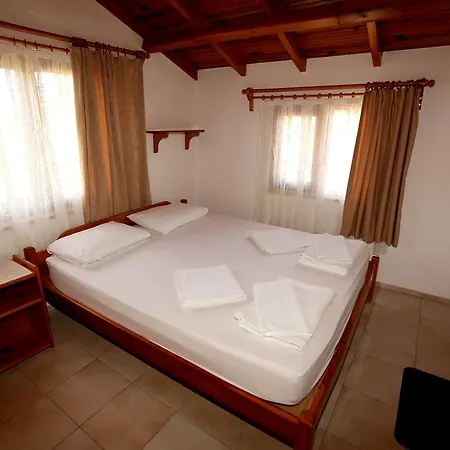 Guest house Midas 3*